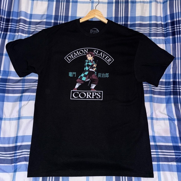 Anime Demon Slayer Black Tee Sz L - Picture 1 of 3